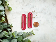 Load image into Gallery viewer, Long Deco Pill Hoops
