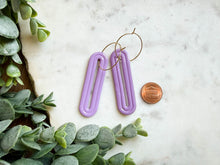 Load image into Gallery viewer, Long Deco Pill Hoops
