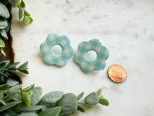 Load image into Gallery viewer, Plaid Flower Studs
