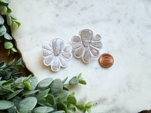 Load image into Gallery viewer, Assorted Oversized Studs
