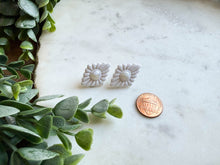 Load image into Gallery viewer, Assorted Deco Studs
