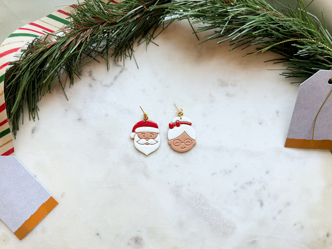 Gingerbread Mr and Mrs Claus