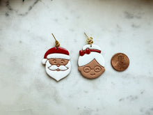 Load image into Gallery viewer, Gingerbread Mr and Mrs Claus
