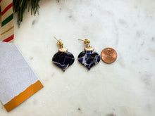 Load image into Gallery viewer, Vintage Inspired Quartz Ornaments
