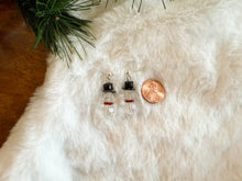 Load image into Gallery viewer, Beaded Snowman Drops

