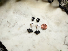 Load image into Gallery viewer, Midnight Stud Set
