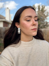 Load image into Gallery viewer, The Viola
