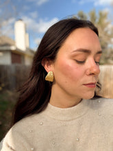 Load image into Gallery viewer, The Byron
