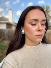 Load image into Gallery viewer, The Byron
